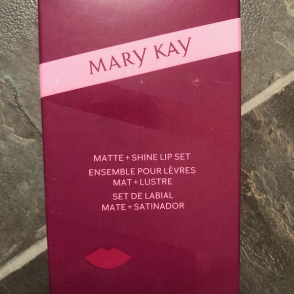 Matte Shine Lip Set - Picture 2 of 3